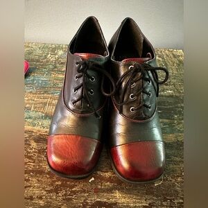 Elegant Black and Brown Women's Heels